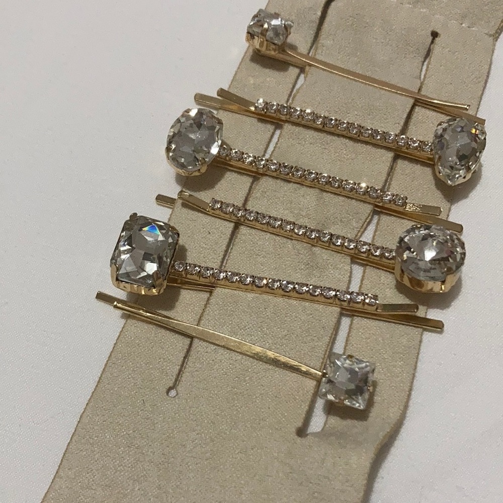 Gold gem stone hair clips